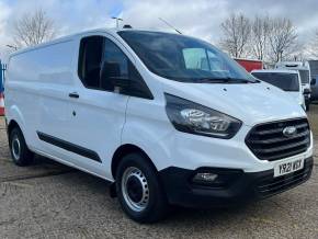 FORD TRANSIT CUSTOM 2021 (21) at Apex Vans Reading